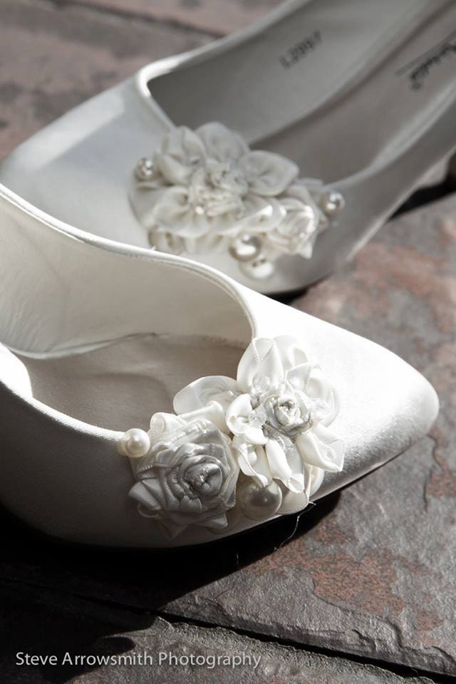 Items similar to Stunning Wedding Veil French Veiling Hairpiece Cream