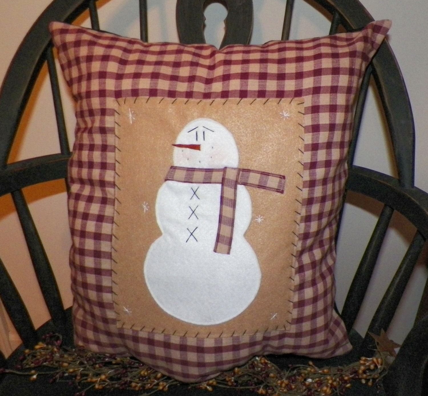 Primitive SNOWMAN PILLOW Or PICTURE Prim Stitchery By Wvluckygirl