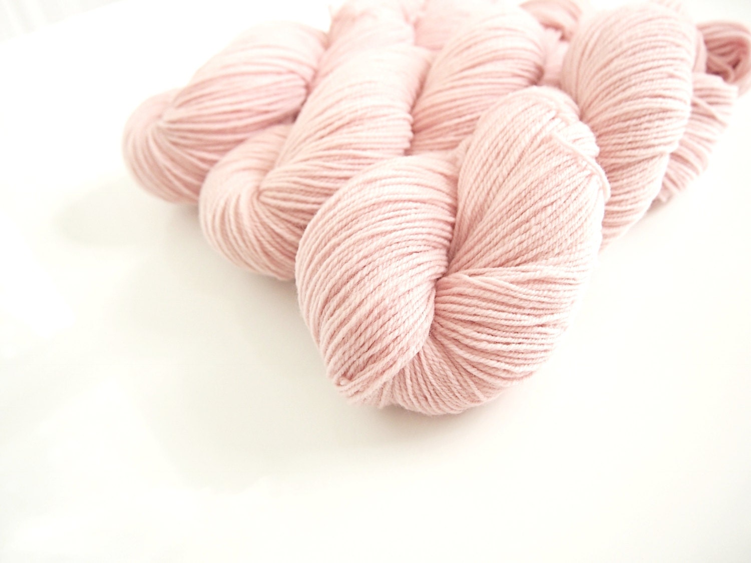 How to Dye Yarn in a Slow Cooker photo How to Dye Yarn in a Slow Cooker images