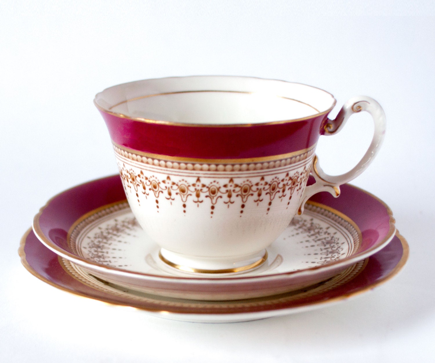 Royal Worcester Tea Trio Regency Ruby Red Pattern English