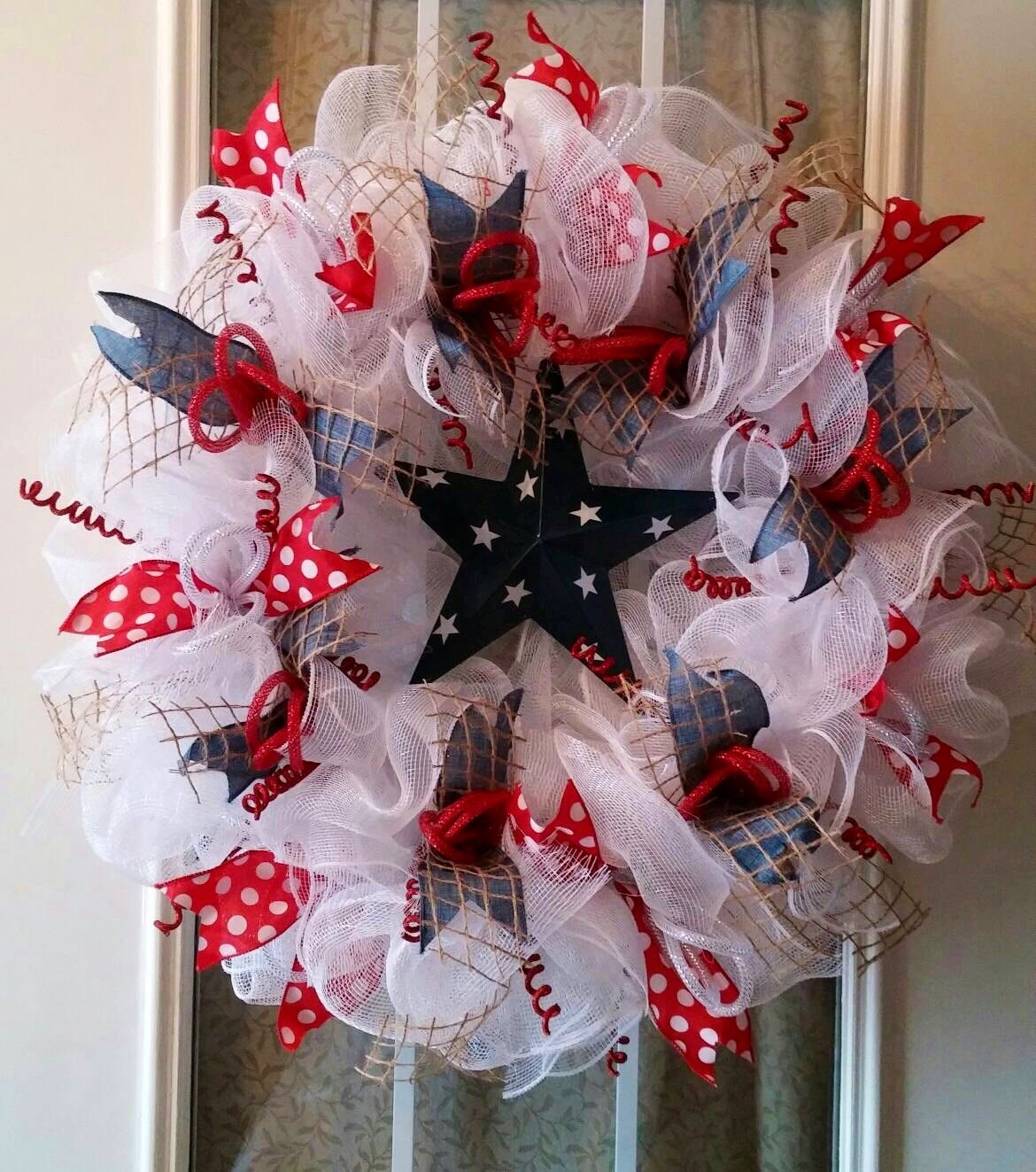 Patriotic Deco Mesh Ruffle Wreath With Metal Star