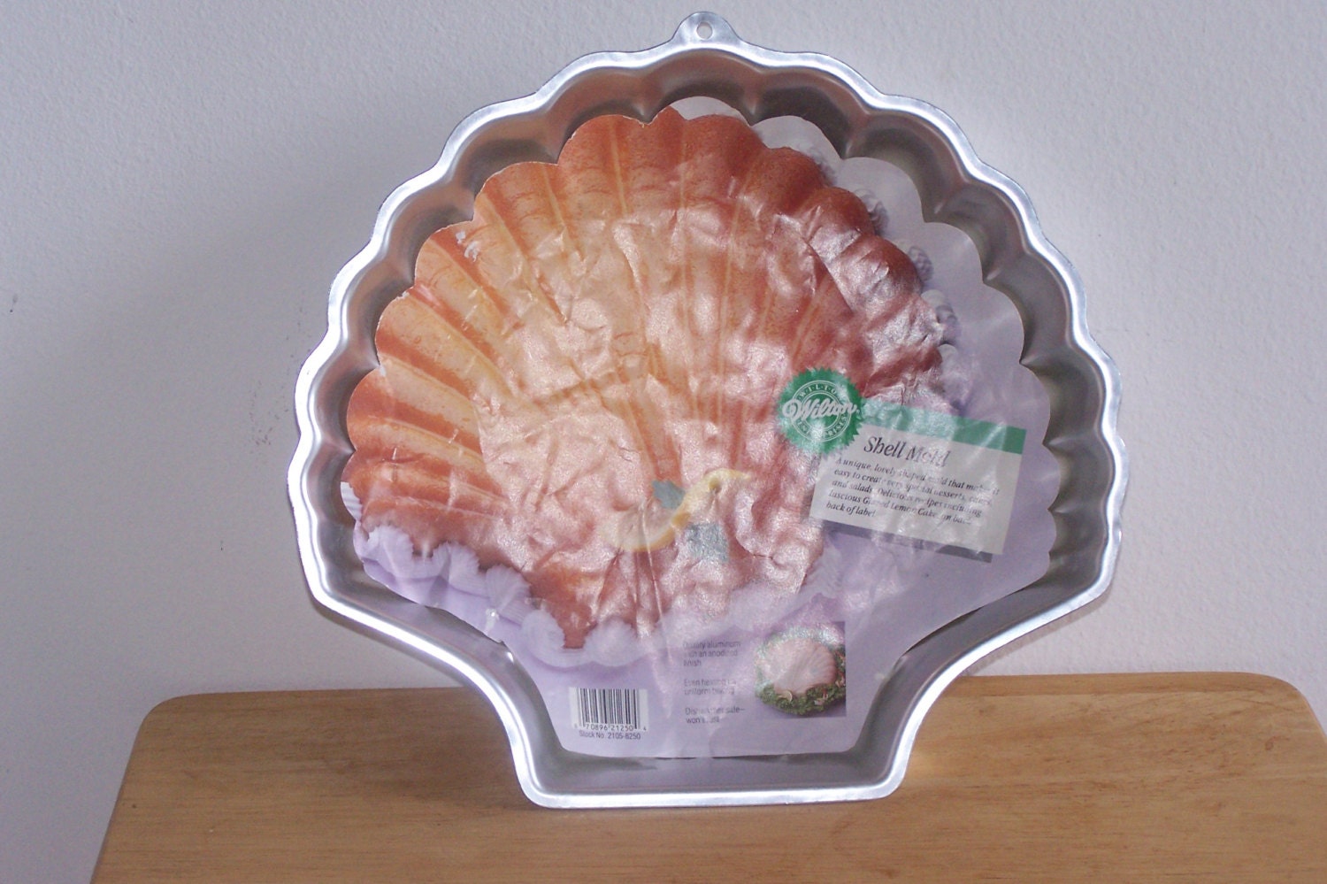 Wilton Shell Mold Cake Pan