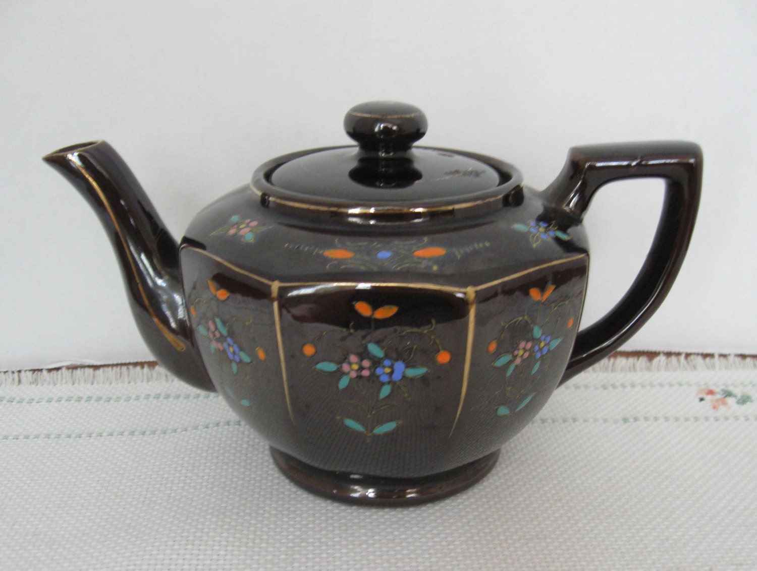 Vintage Chocolate Brown Hand Painted Teapot Made In Japan