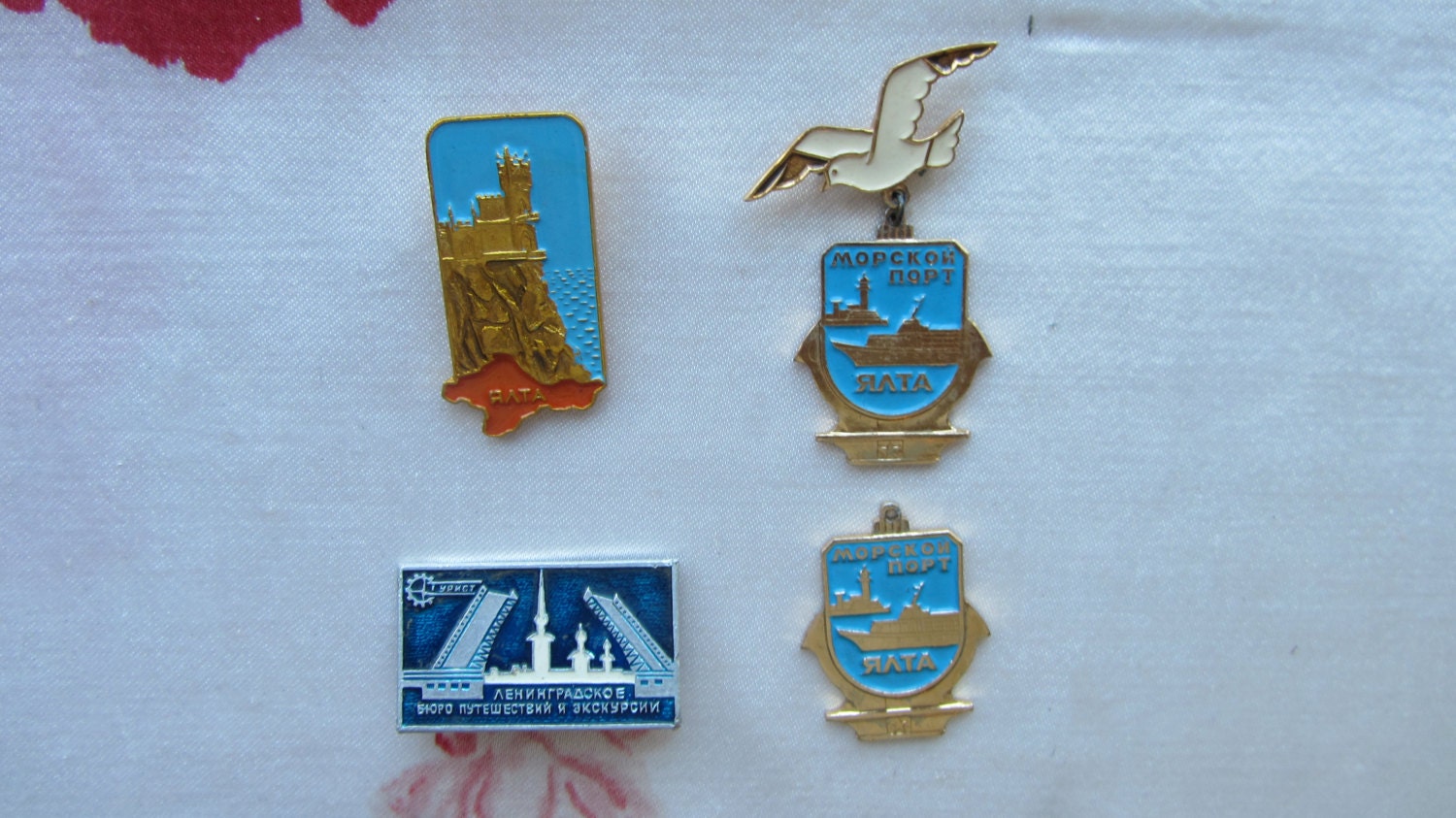USSR Sport and Tourism badges, Badge, Soviet Vintage metal collectible pin, Made