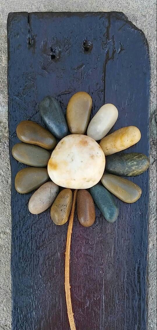 Pebble Art Rock Art Pebble Art Flowers Rock Art By Crawfordbunch