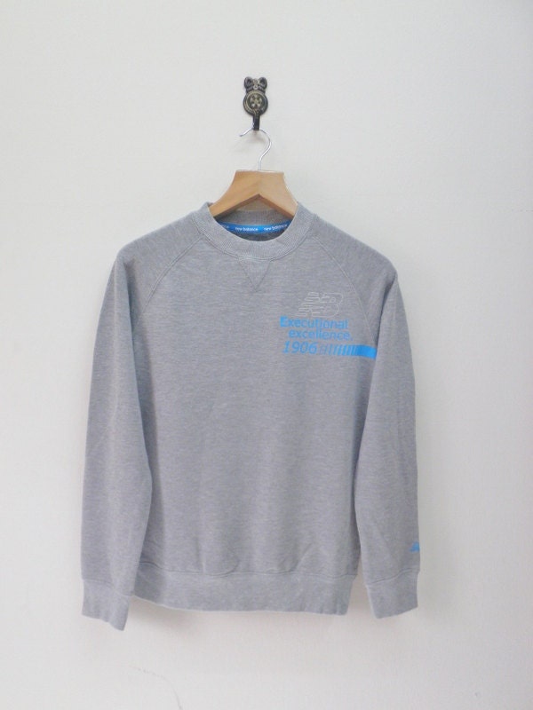 new balance crewneck sweatshirt