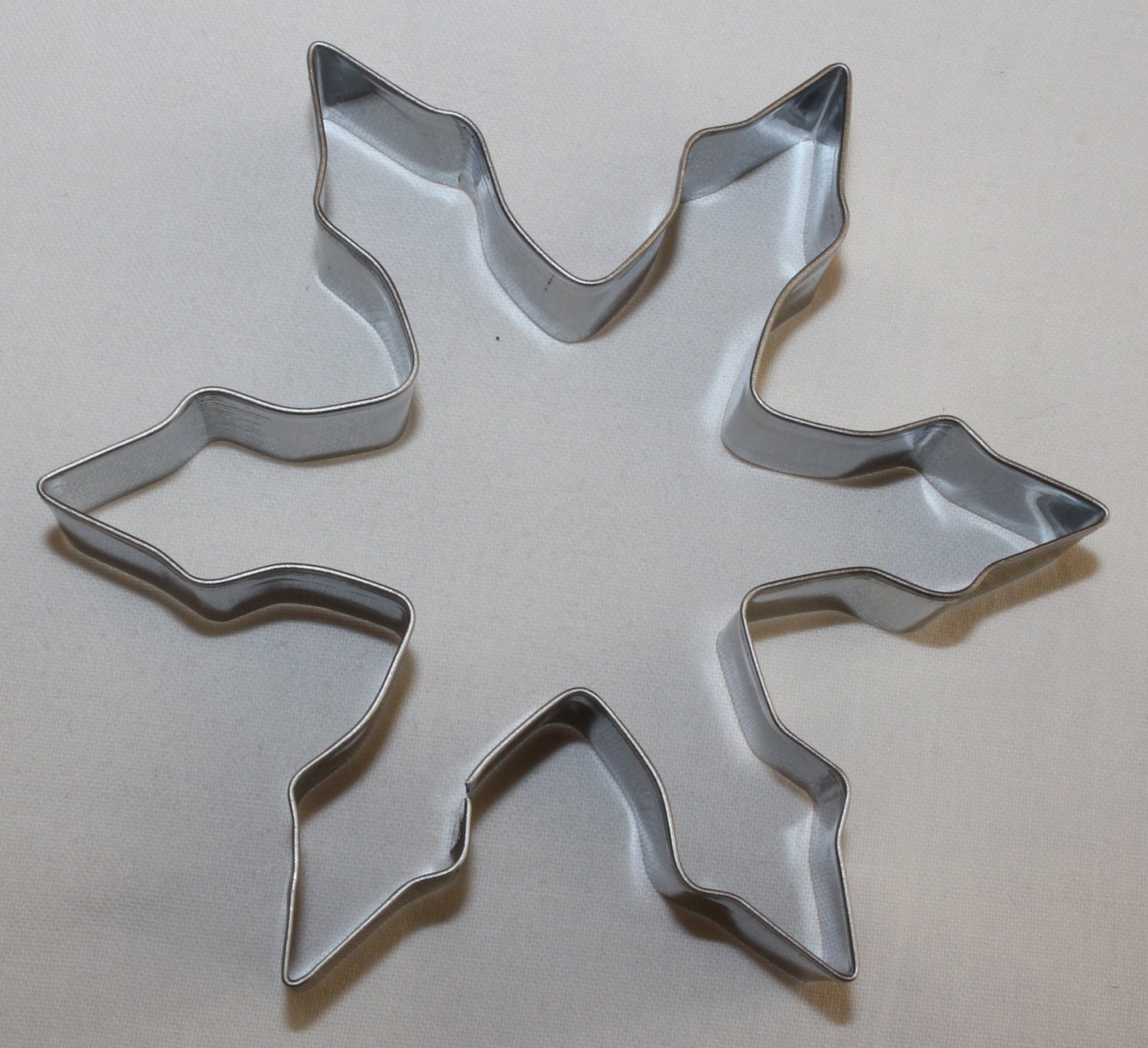 Snowflake Cookie Cutter 11cm Stainless Steel Rust Resistant