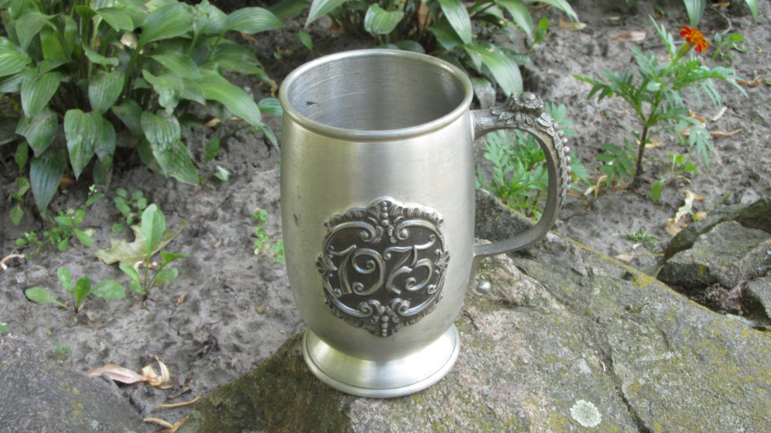 Dark Silver color Goblet For Beer, 1975 Midcentury lookind Mug with curved patte