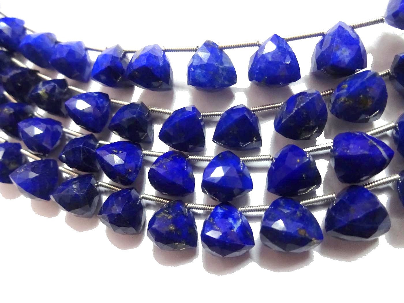 Aaa Grade Lapis Lazuli Faceted Briolette Trillion Beadsside