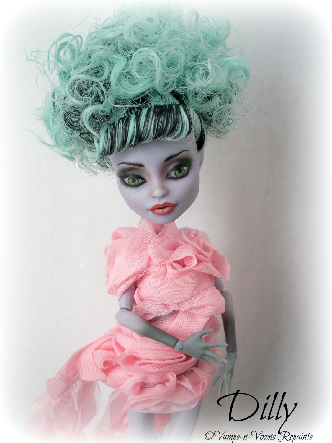 Sale Dilly Ooak Monster High Twyla Nude Doll Repaint 50960 Hot Sex