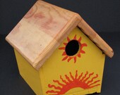 Painted and Stenciled Wren Birdhouse