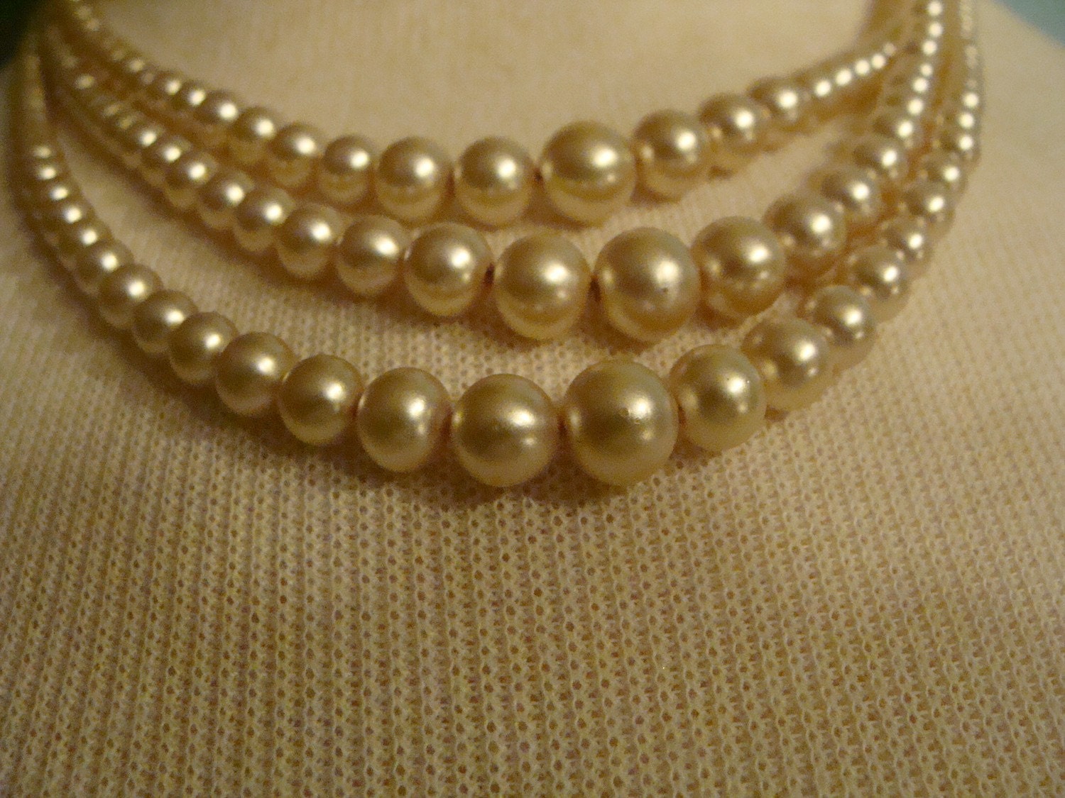 Vintage Pearl Necklace with Rhinestone clasp