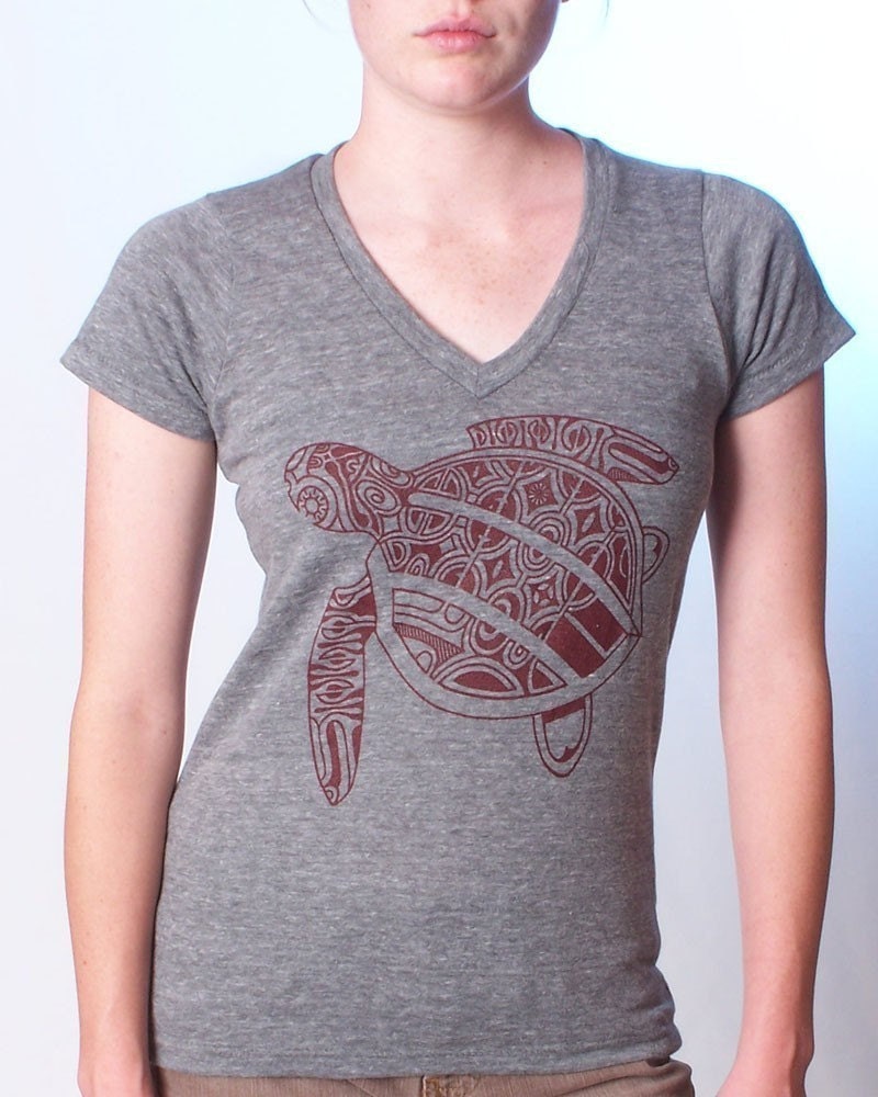 Tattoo Sea Turtle V-neck T-shirt on Heather Gray - Women's Tee Shirt XS S M L XL 2X 3X