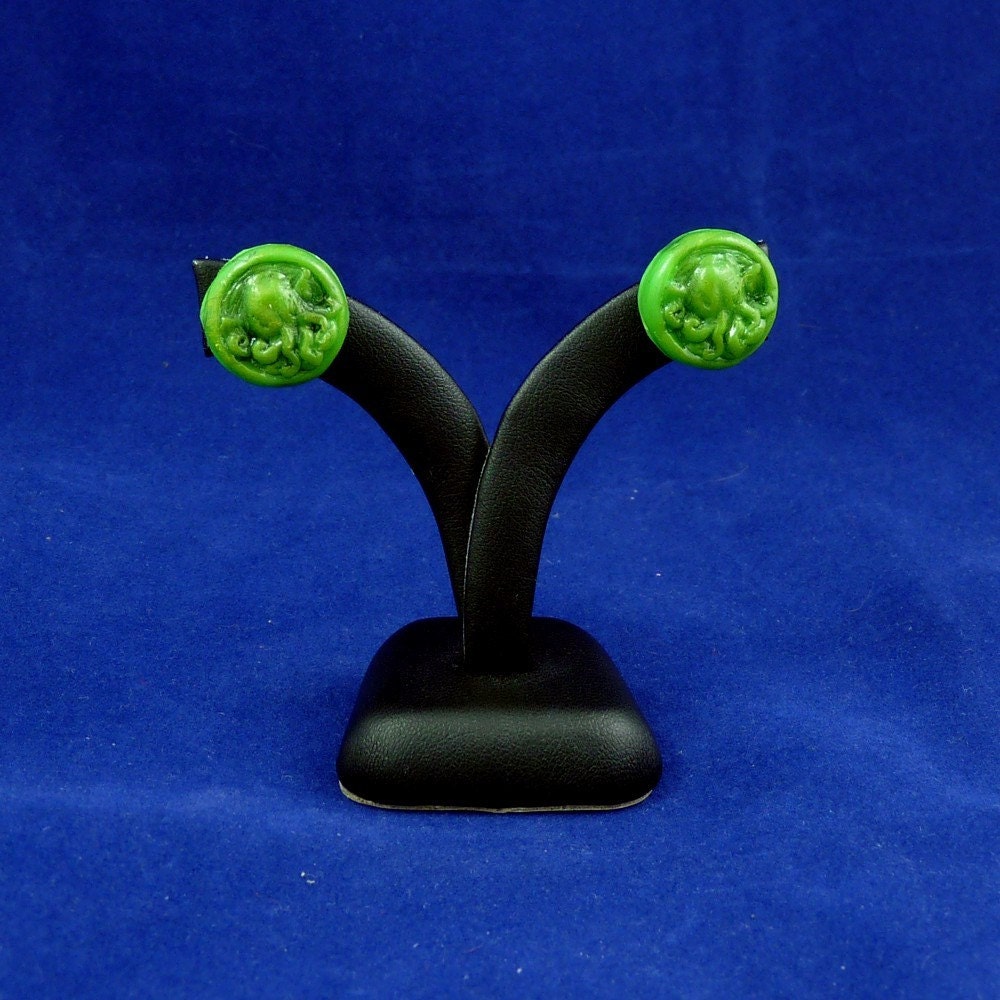 Bright Green Cthulhu Cameo Earrings - Polymer Clay Jewelry