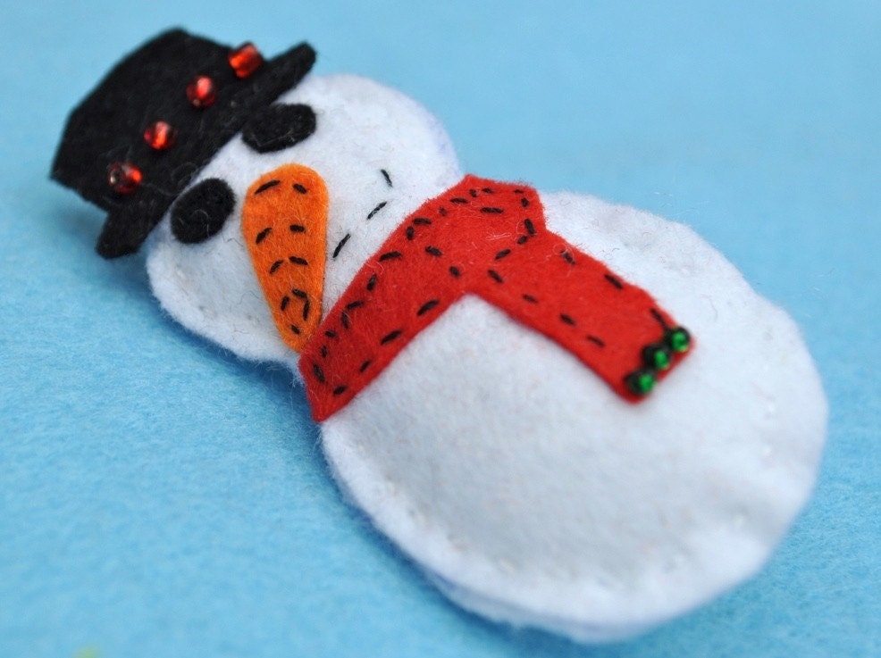 Felt Brooch Christmas Snowman Scarf