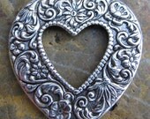 4 Antique Silver Brass Jewelry Heart Charms Pendant 33