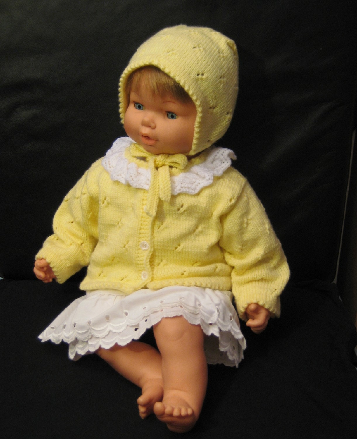 Handmade Knit  LOVELY YELLOW Baby SWEATER and HAT SET