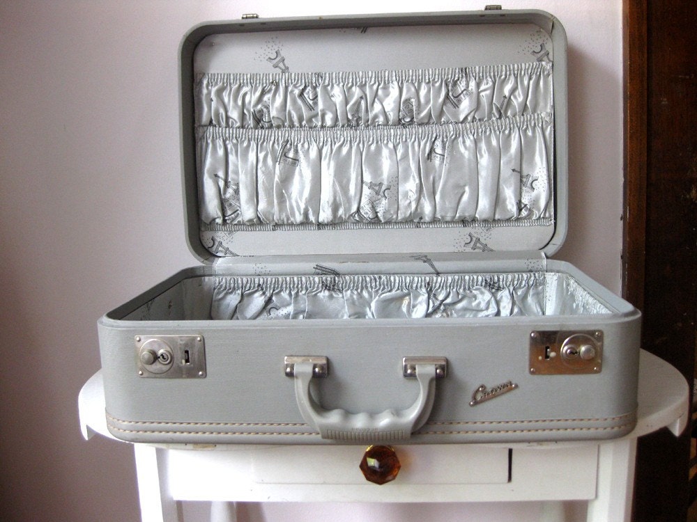 Fantastic French Vintage Suitcase