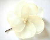 ivory cream white rose blossom wedding flower bobby pin
