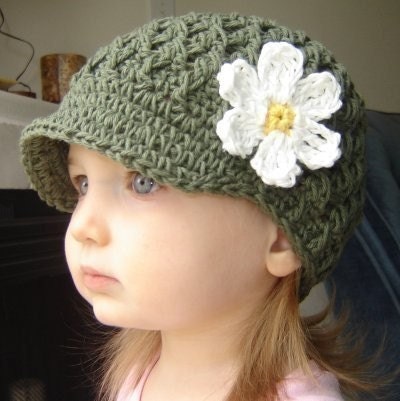 2 to 4T Daisy Visor Beanie - army green, yellow, eggshell
