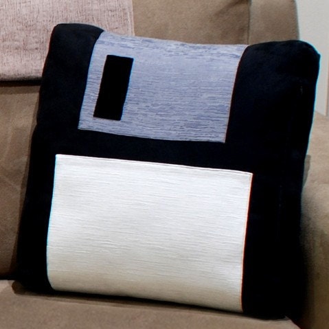 Retro Floppy-Disk Cushion