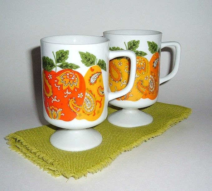 Mod Paisley Fruit Set of 2 Footed Coffee Mugs Vintage Japan