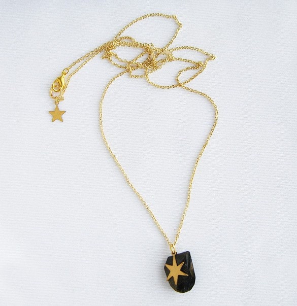 In the Absence of Light Necklace