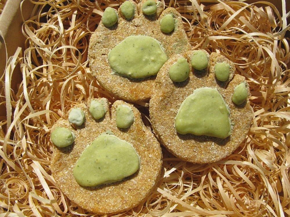 Doggies Going Green- Dog Cookie Paws with Matcha Green Tea