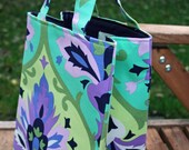Lunch Tote in Amy Butler's Trumpet Flowers