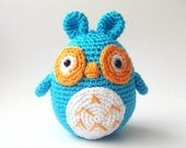 Crocheted stuffed owl christmas