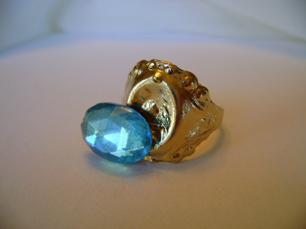 Vintage Secret Passage. Aqua Gem ring