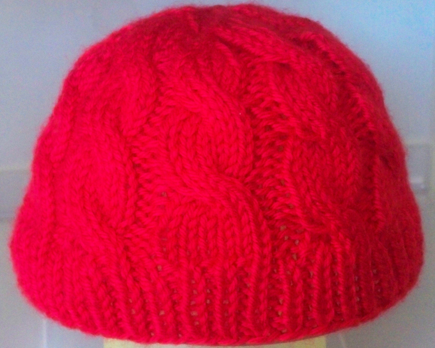 Newborn Baby Hand Knit Winter Hat - Cabled - Red - Soft and warm - Boy or Girl