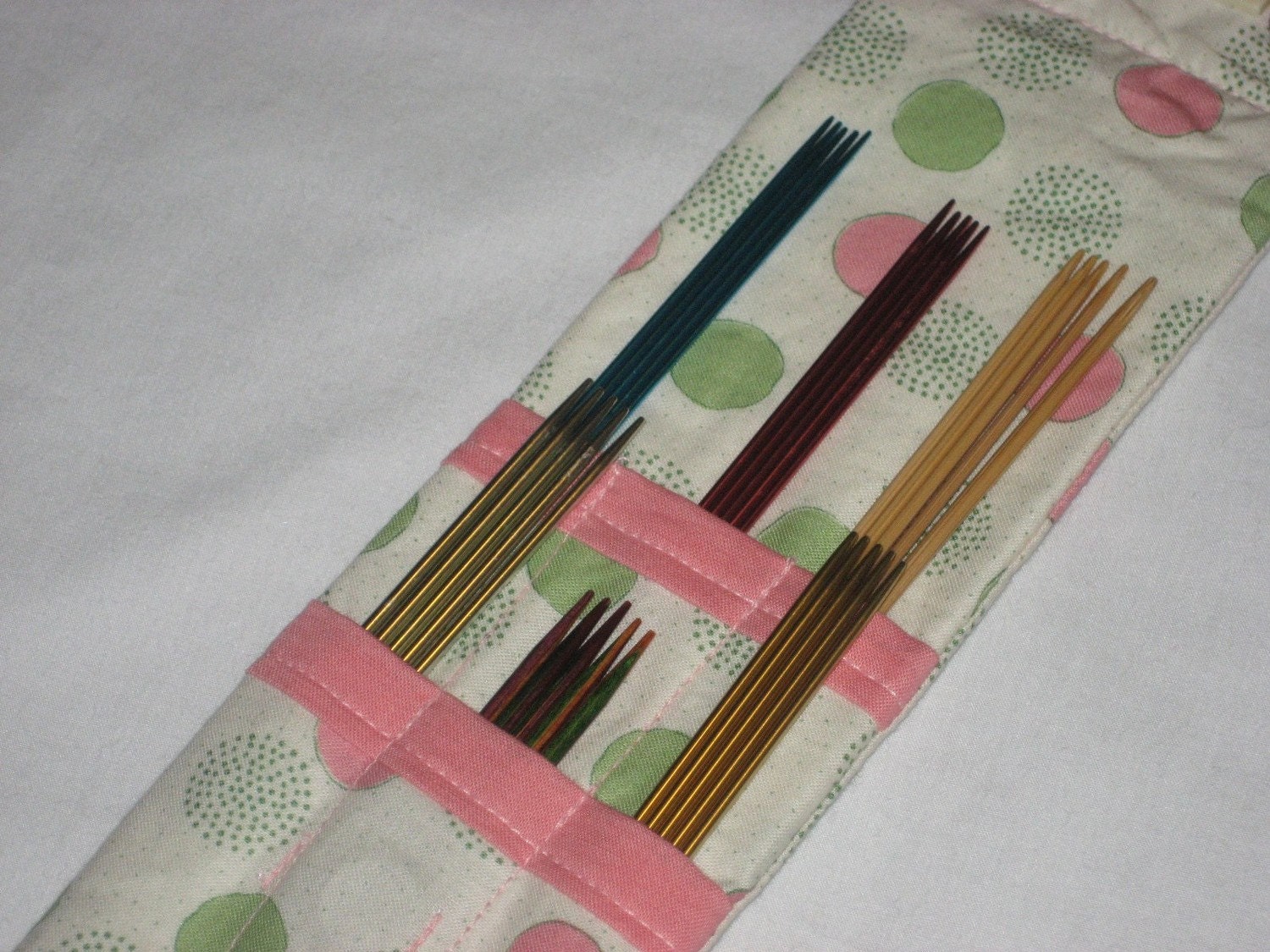 Sock DPN Needle or Crochet Hook Wallet, magnetic, long, Pink/Mint