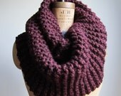 Super Snuggly Chunky knit cowl Burgundy.