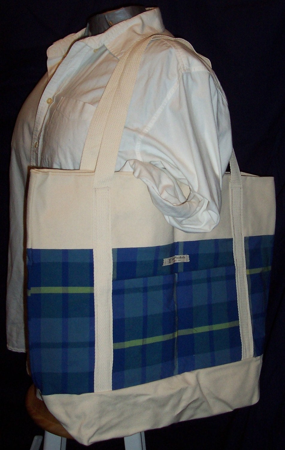 Allyn Tote with Blue Plaid Center
