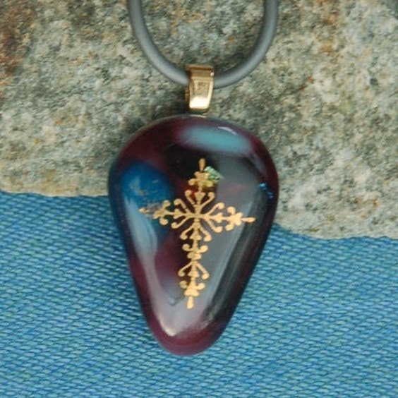 Gold Filigree Cross on Dichroic Glass Necklace