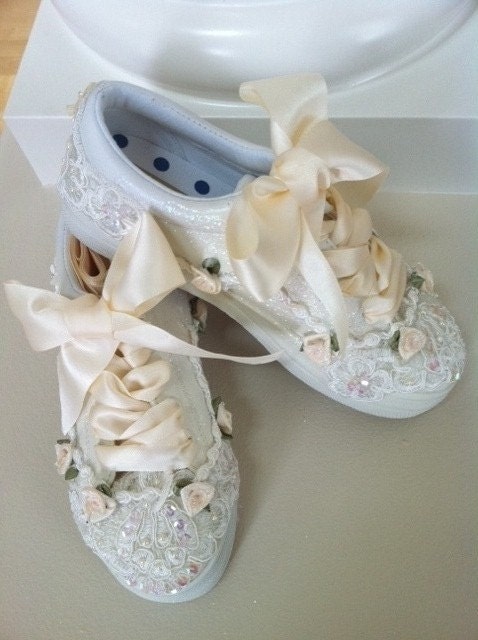 Ivory Original Beaded Bridal Sneakers in Ivory