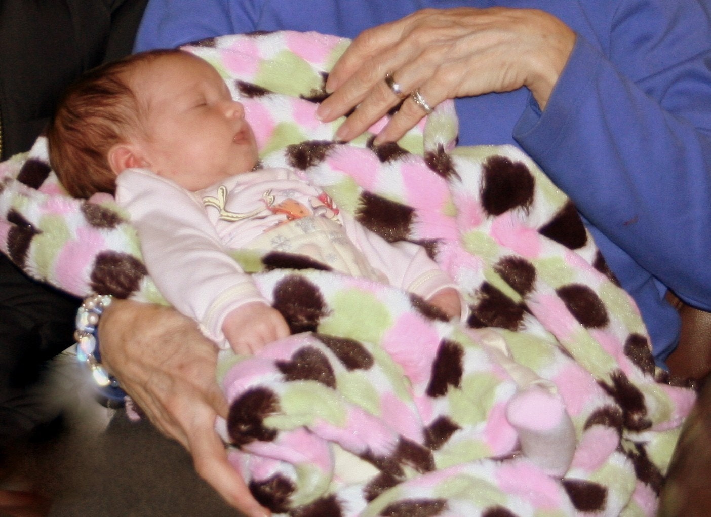 Deluxe minky baby or toddler blanket, pink mod dot super plush, 30x30 inch with satin binding