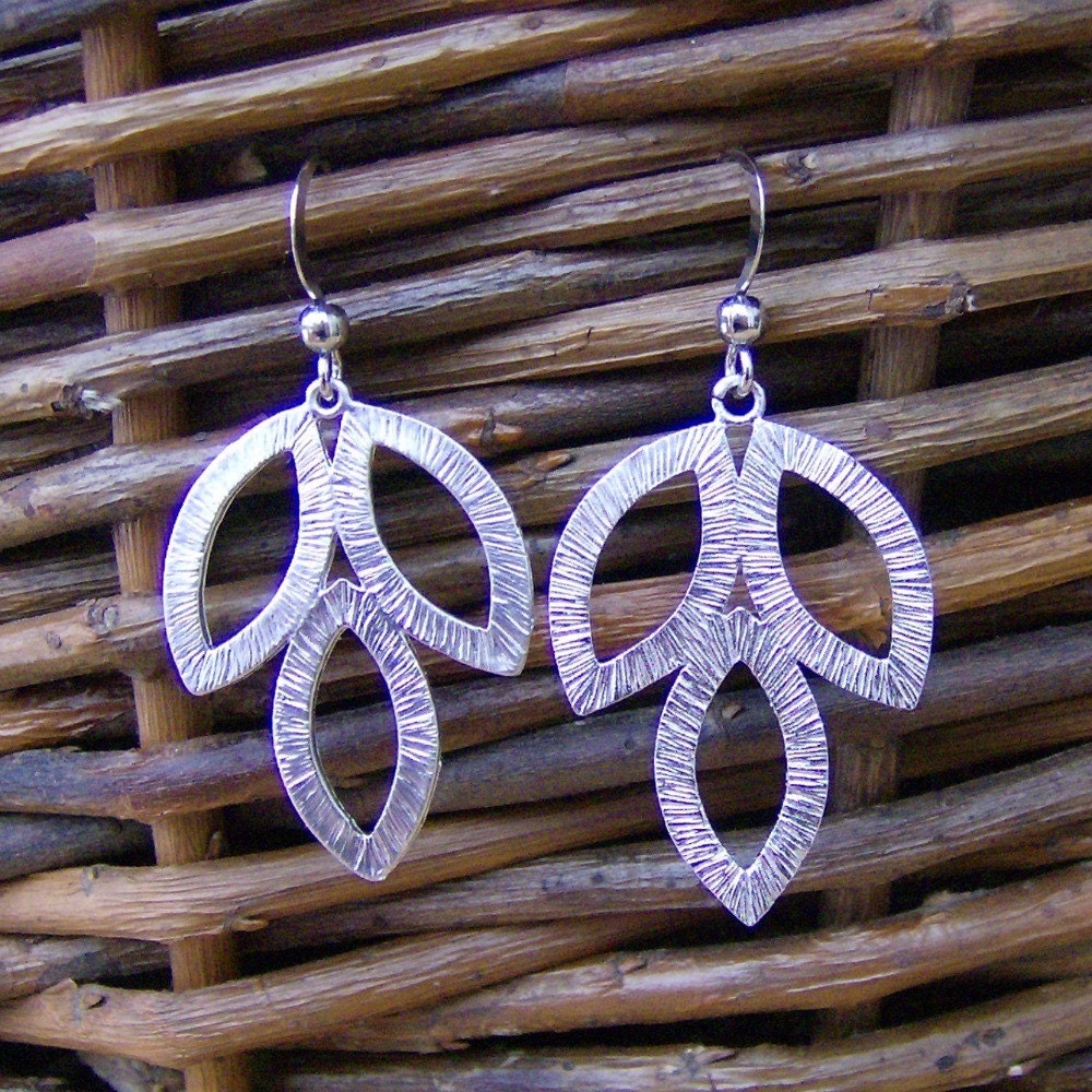 Silver Triple Leaves Earrings