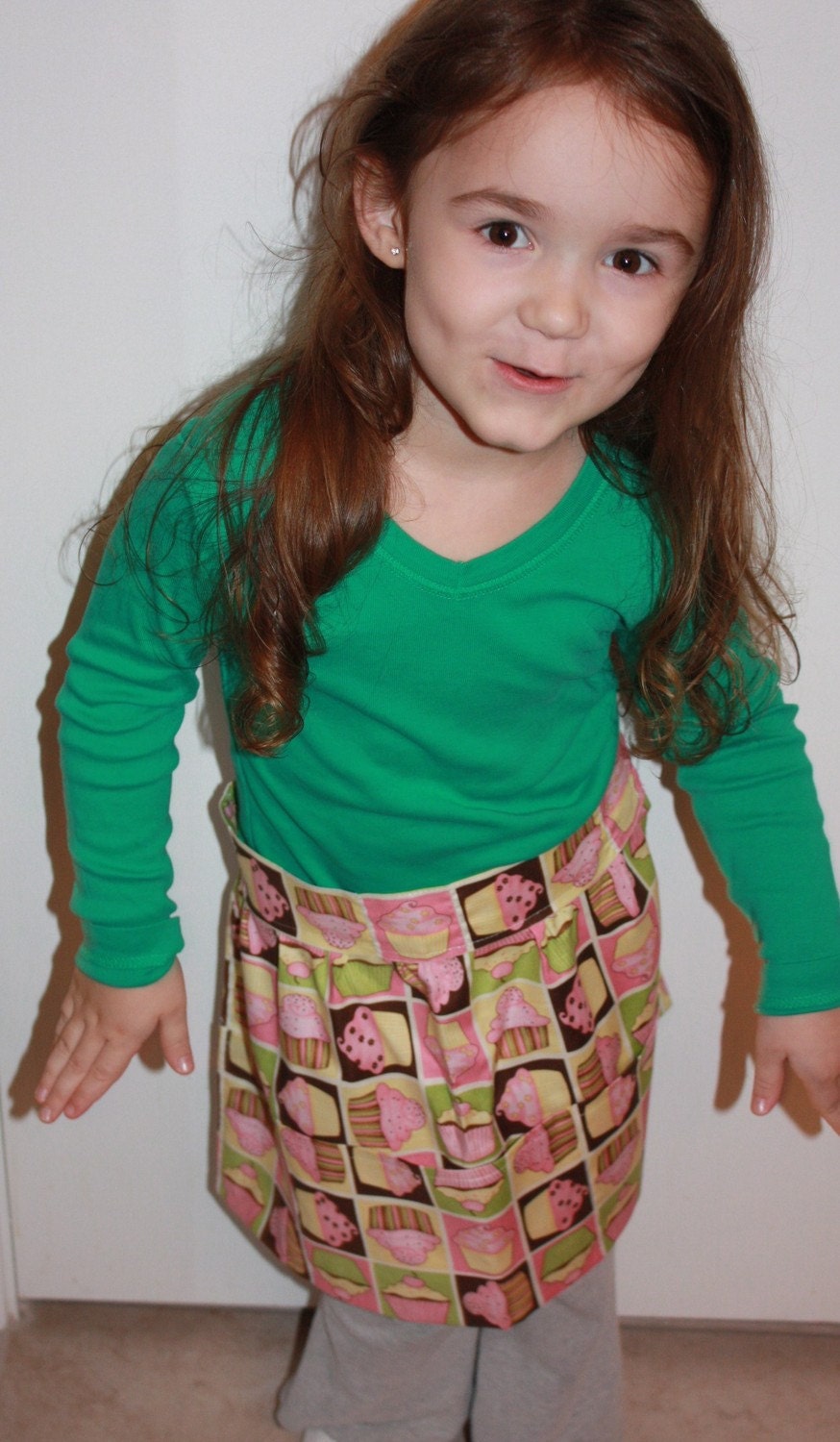 Kids Cupcake Apron (half)