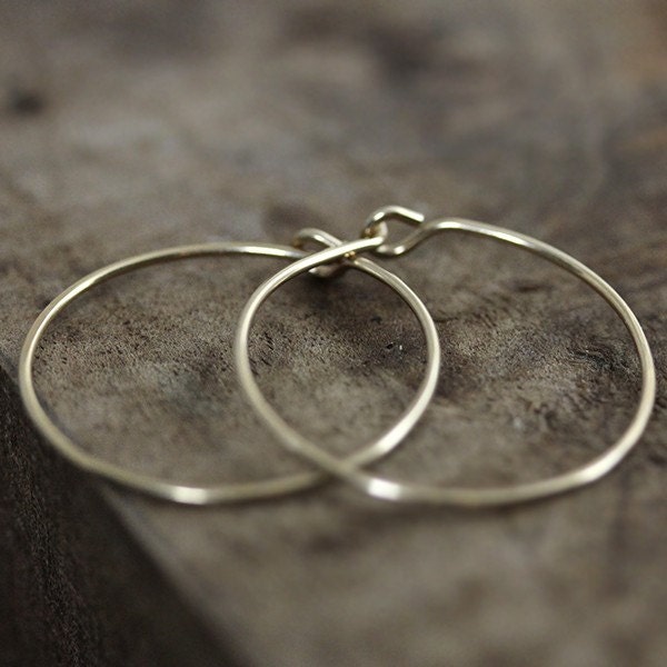 recycled 14kt gold hoops size medium