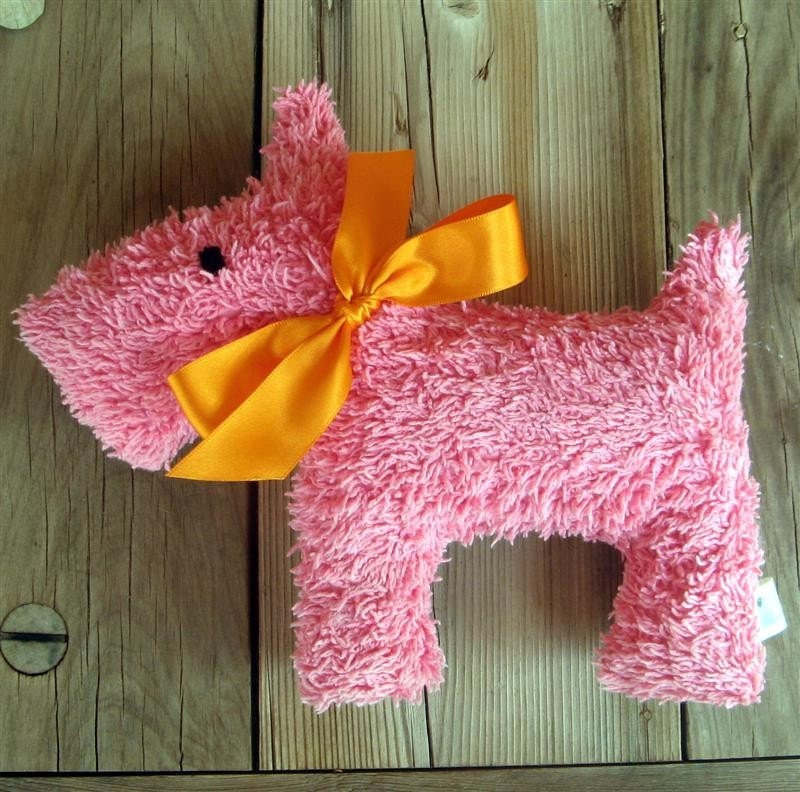 Phillipa Plush Vintage Chenille Scottie