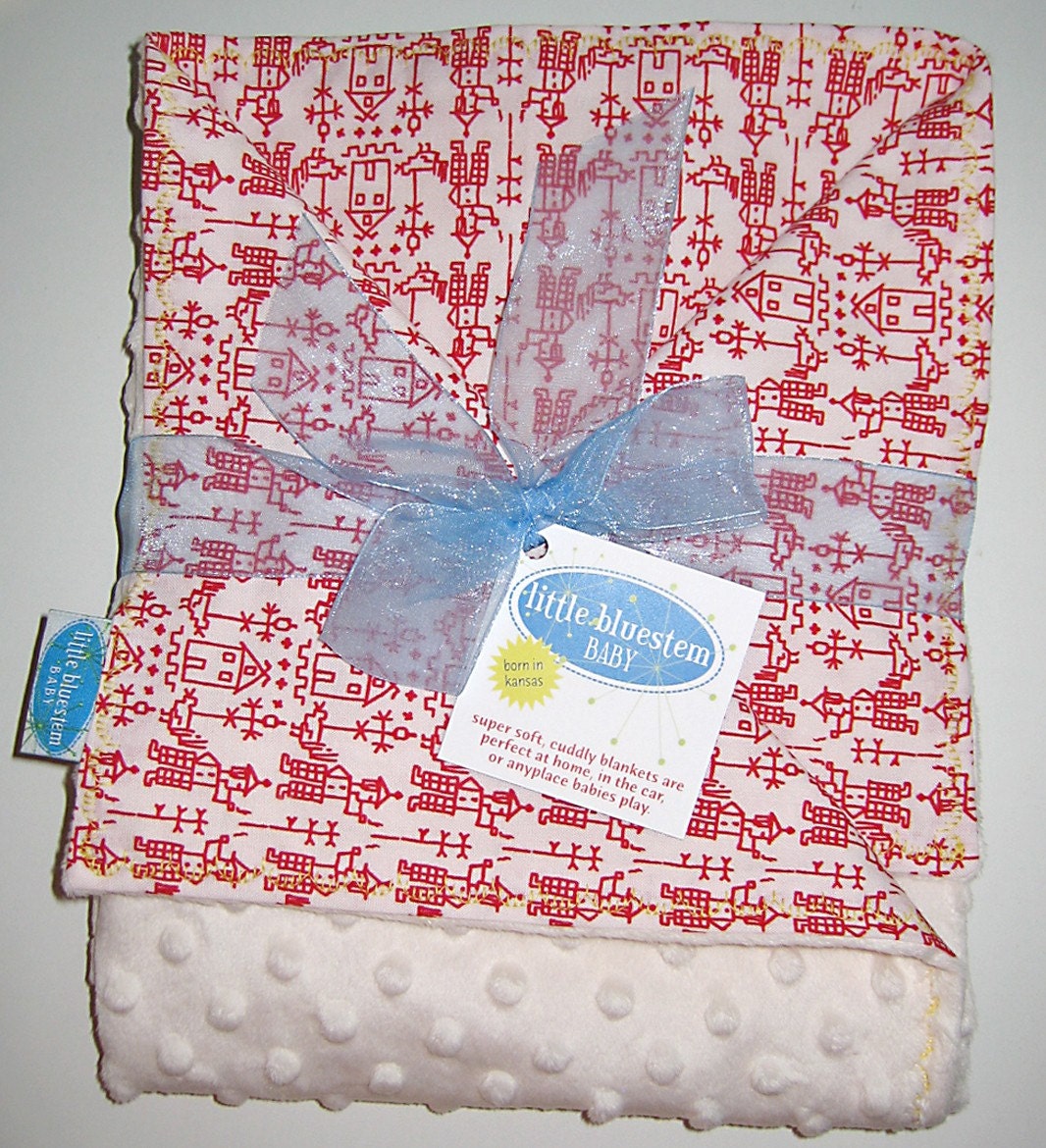 Cheerful Chum baby blanket with ivory minkee dot