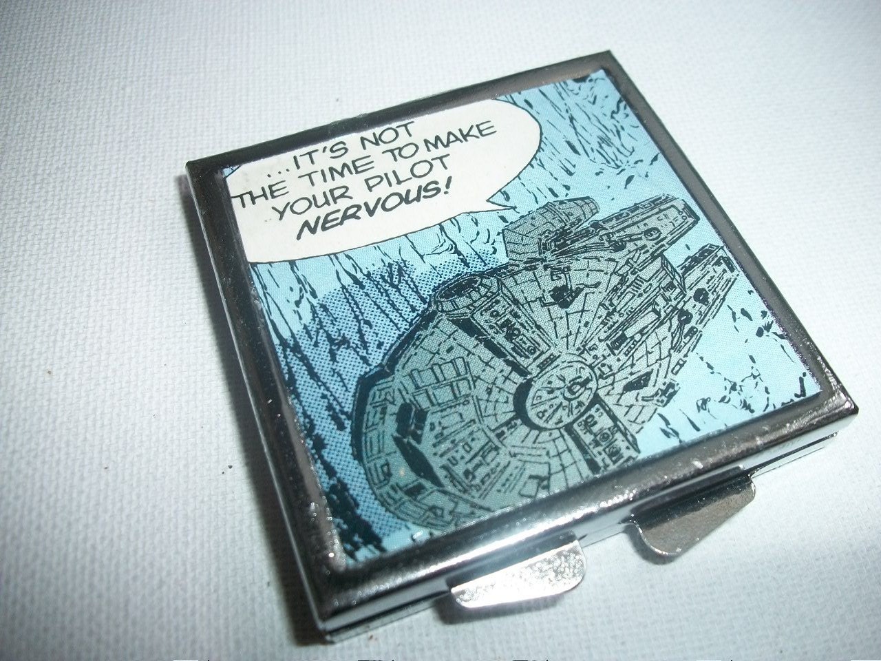 STAR WARS Millenium Falcon Pocket Mirror Vintage Comic Book Art