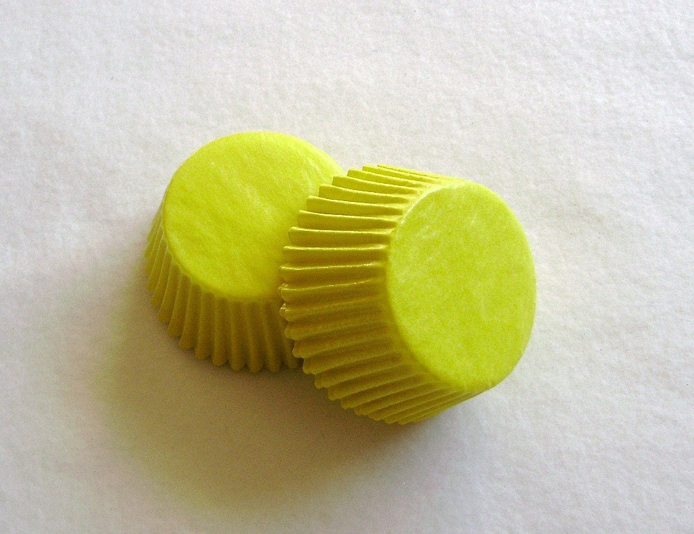 BULK Yellow Greaseproof Baking Cups (Qty 100)