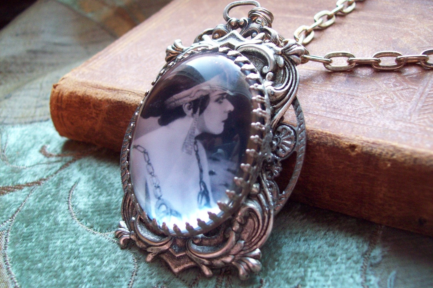 Ornate Theda Bara as Cleopatra necklace