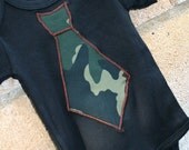 Camouflage Tie T-Shirt Baby Bodysuit 3-6 months - DONATION