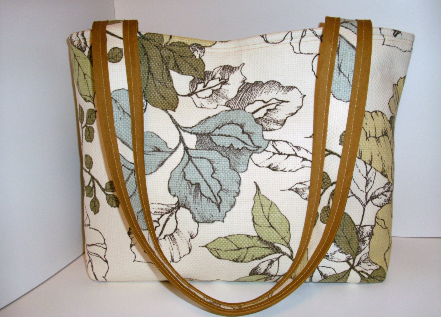 Sea Foam Flower Medium Tote