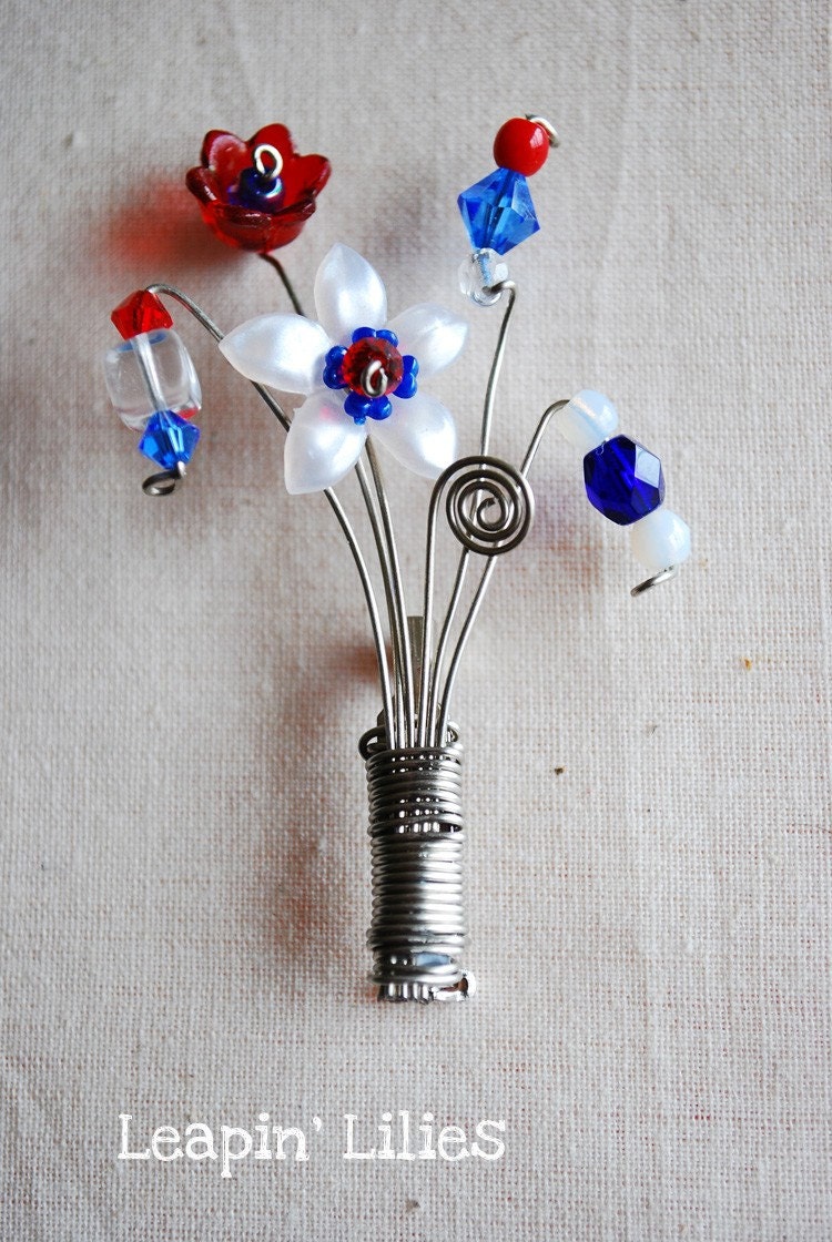 Patriotic Blossom lapel pin brooch - red, white, blue