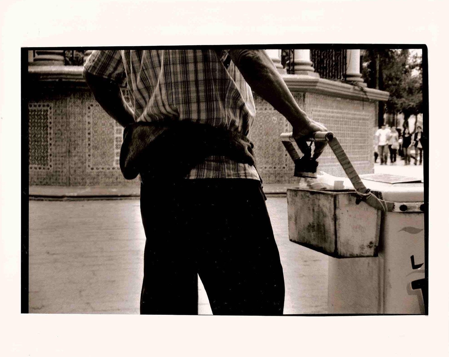 Paletero (Ice Cream Man) - Black and White Photo - Silver Gelatin Print